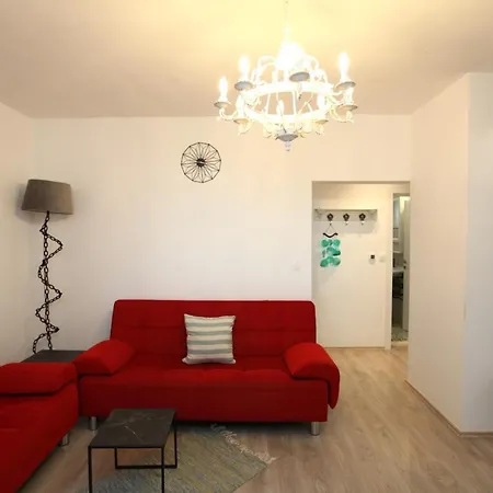 Ciovo Large Seaview Near The Sea In Okrug *