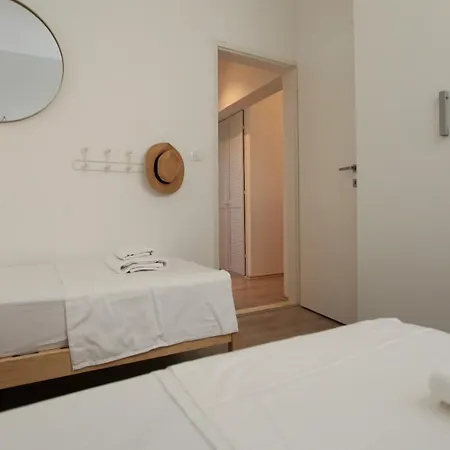 Ciovo Large Seaview Near The Sea In Okrug Trogir