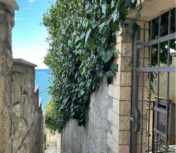 Ciovo Large Sea View Near The Sea In Okrug Trogir