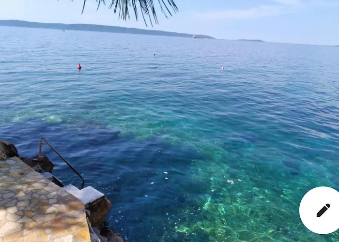 Ciovo Large Sea View Near The Sea In Okrug Appartement Trogir